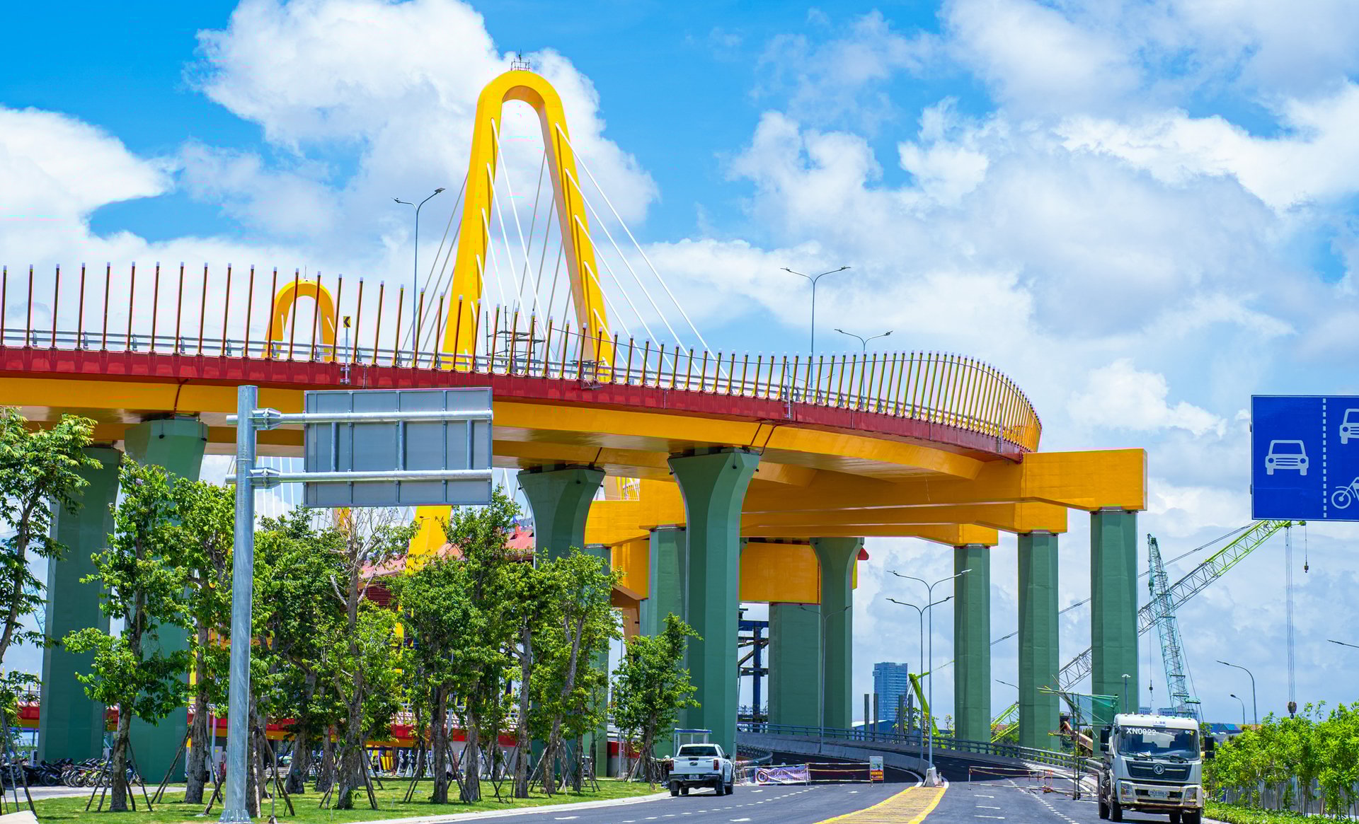 Cận cảnh cầu Hoàng Gia 2 . 300 Tỷ đồng trước ngày thông xe tại Hải Phòng - Ảnh 10.