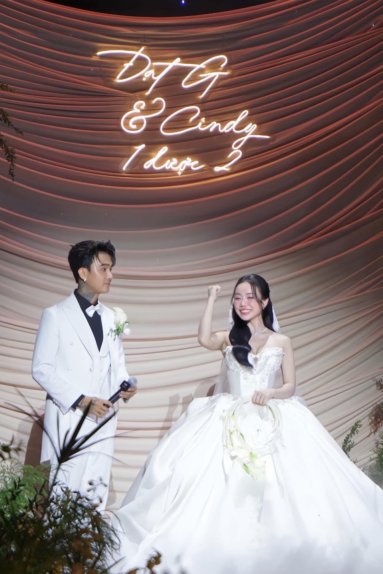 Hơn 1,2 triệu người người giật mình trước video của Hoài Lâm trong ngày Cindy Lư kết hôn- Ảnh 1.