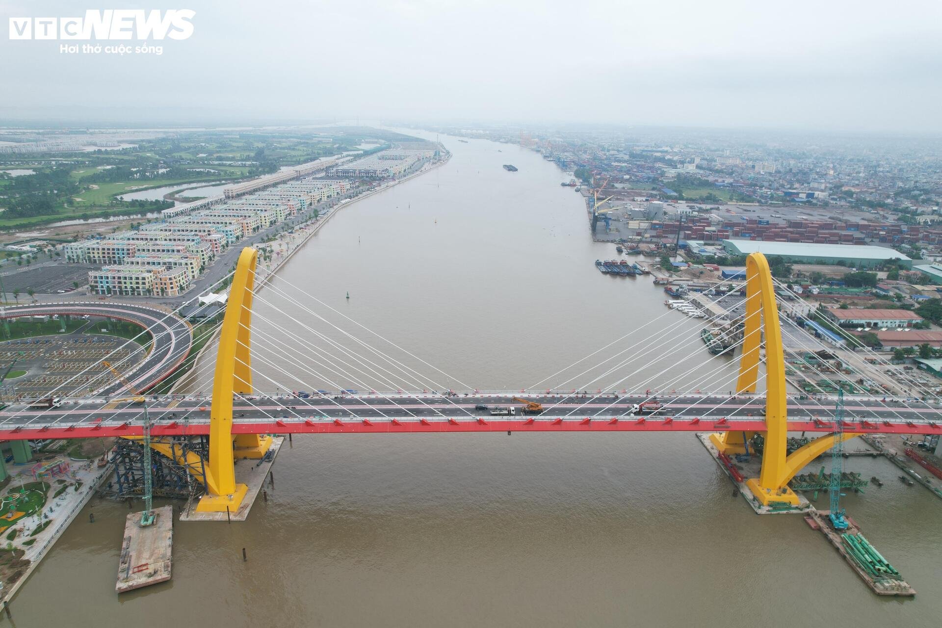 Cận cảnh cầu Hoàng Gia 2 . 300 Tỷ đồng trước ngày thông xe tại Hải Phòng - Ảnh 5.
