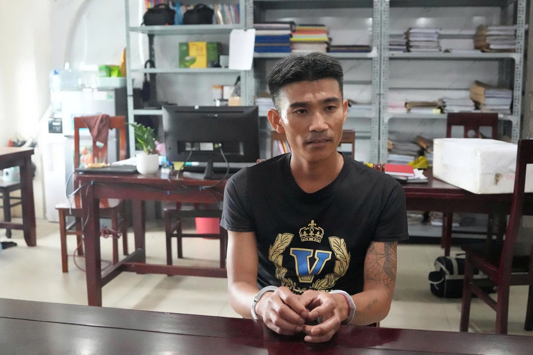 Bắt giữ đường dây ma túy chở 60 bánh heroin và 37 kg ma túy đá tại Nghệ An - Ảnh 2.