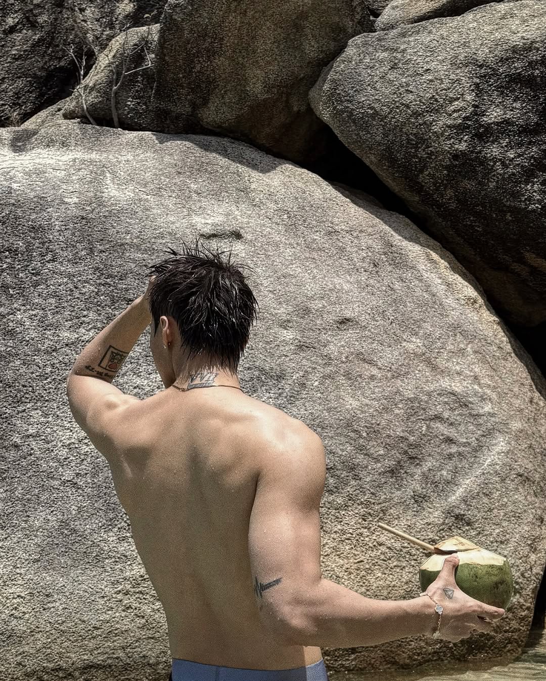 - Ảnh 1.