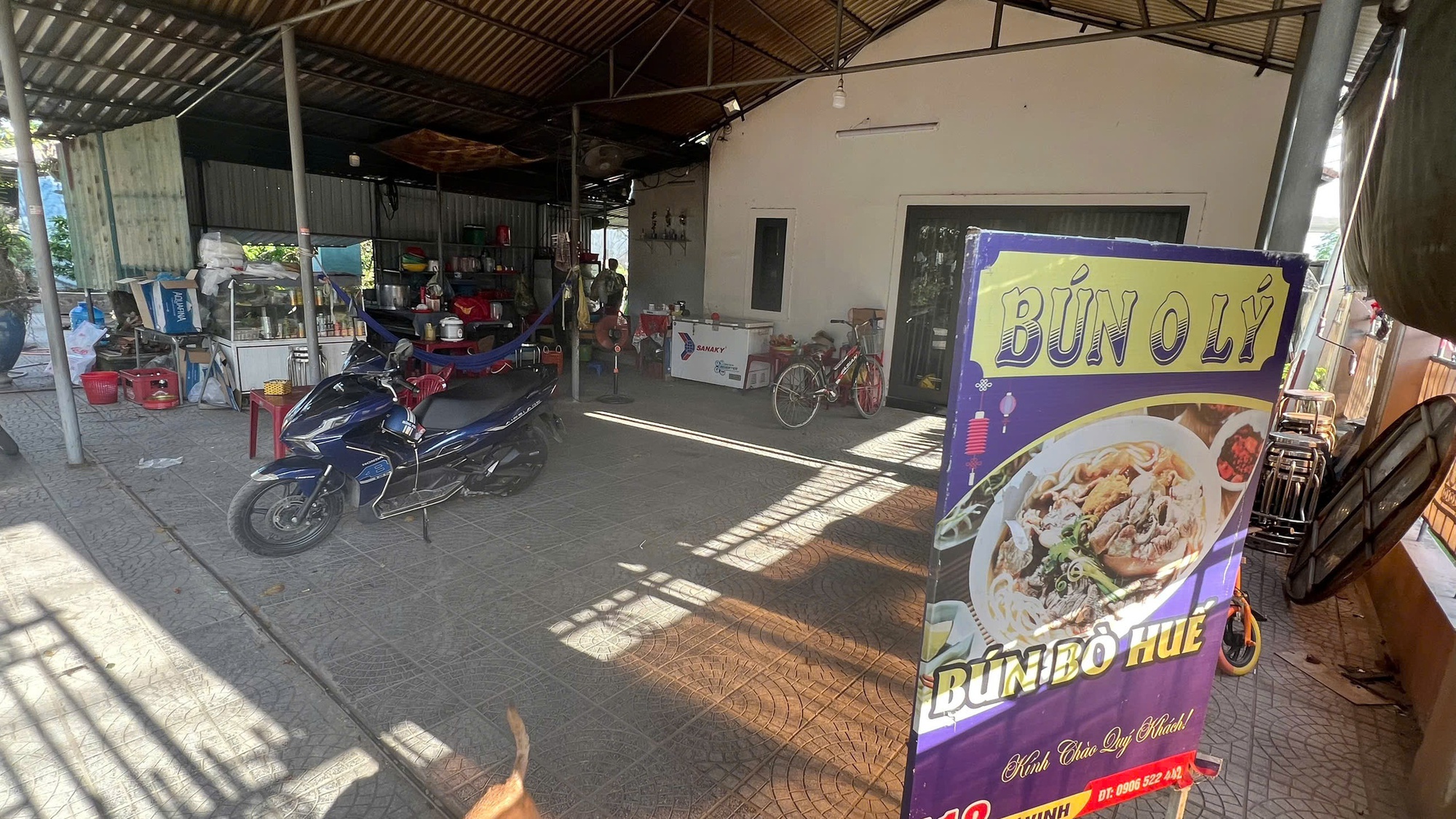 Nhiều người nhiễm liên cầu khuẩn lợn, quán bún ở Huế chuyển bán bún bò - Ảnh 2.