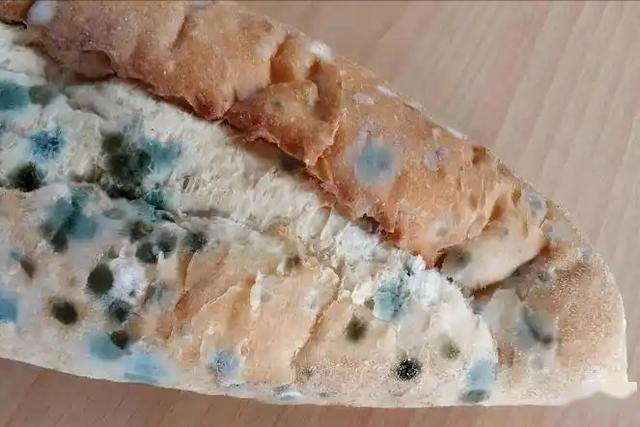 Một triệu người chết v&igrave; bệnh thận mỗi năm! B&aacute;c sĩ: Uống nước "cầm hơi" c&ograve;n tốt hơn ăn nhiều 3 thứ n&agrave;y m&ugrave;a h&egrave;- Ảnh 2.