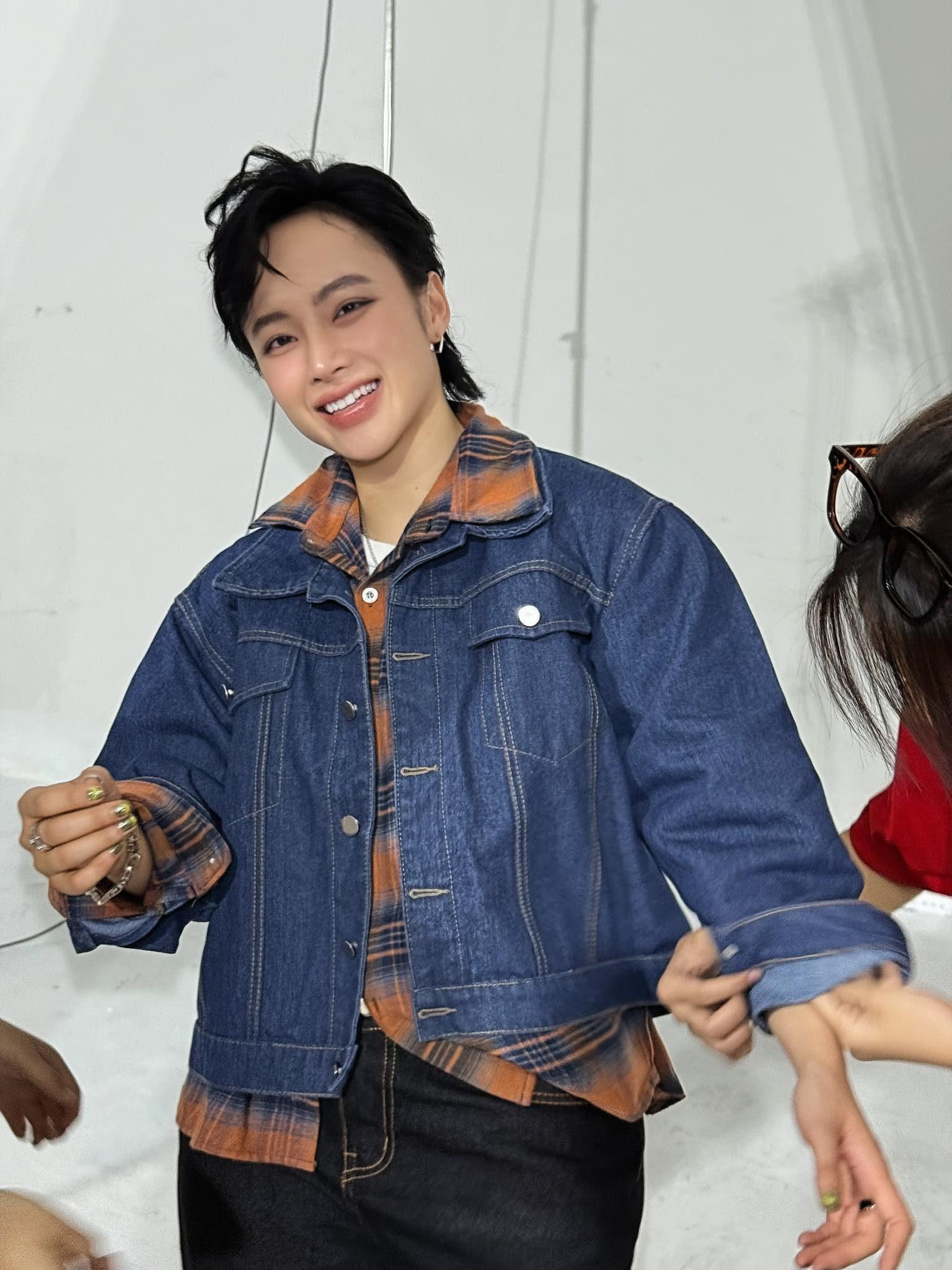 Angela Phương Trinh thái độ ra mặt giữa lúc bị bàn tán ngoại hình đô con- Ảnh 3. Angela Phương Trinh thái độ ra mặt giữa lúc bị bàn tán ngoại hình đô con- Ảnh 3.