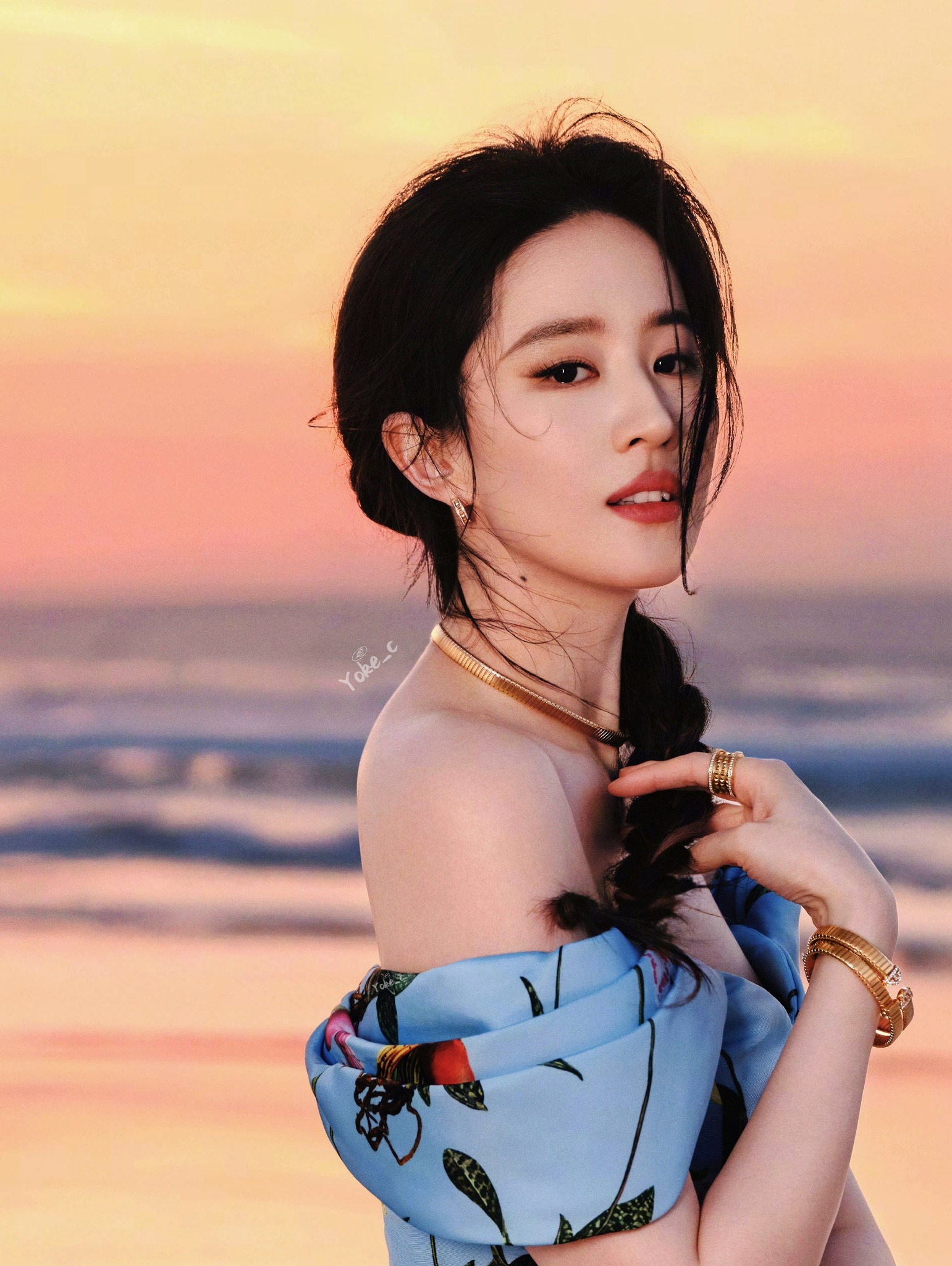 Lưu Diệc Phi bị bóc "sống ảo quen thói" hết đường chối - Ảnh 5. Lưu Diệc Phi bị bóc "sống ảo quen thói" hết đường chối - Ảnh 5.