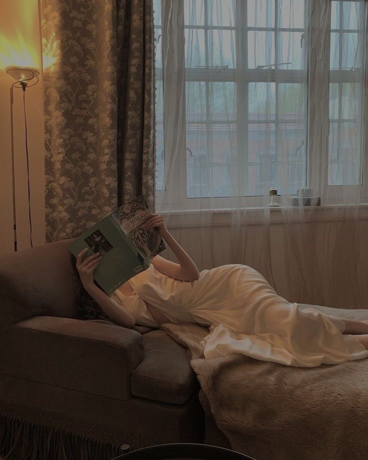 Càng được yêu chiều, tôi càng sợ chồng đụng vào, cho đến đêm hôm ấy, tôi bàng hoàng hiểu ra lý do nằm ở 2 từ- Ảnh 1.