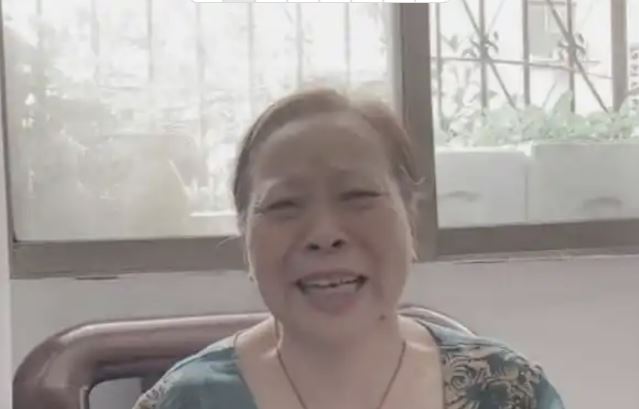 Người phụ nữ mất 4,3 tỷ đồng tiết kiệm, ngân hàng thông báo nợ 470 triệu đồng - Ảnh 1.