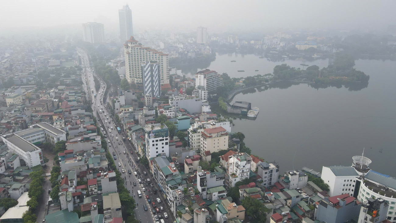 Du lịch Hà Nội thế nào khi xe máy chạy xăng bị cấm từ vành đai 1?- Ảnh 4. Du lịch Hà Nội thế nào khi xe máy chạy xăng bị cấm từ vành đai 1?- Ảnh 4.