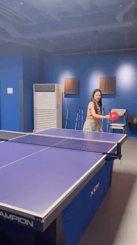 Nữ idol gây sốt toàn cầu với 3s khoe ngực ở concert, sau sân khấu ném 1 quả bowling cũng hút 65 triệu view- Ảnh 3. Nữ idol gây sốt toàn cầu với 3s khoe ngực ở concert, sau sân khấu ném 1 quả bowling cũng hút 65 triệu view- Ảnh 3.