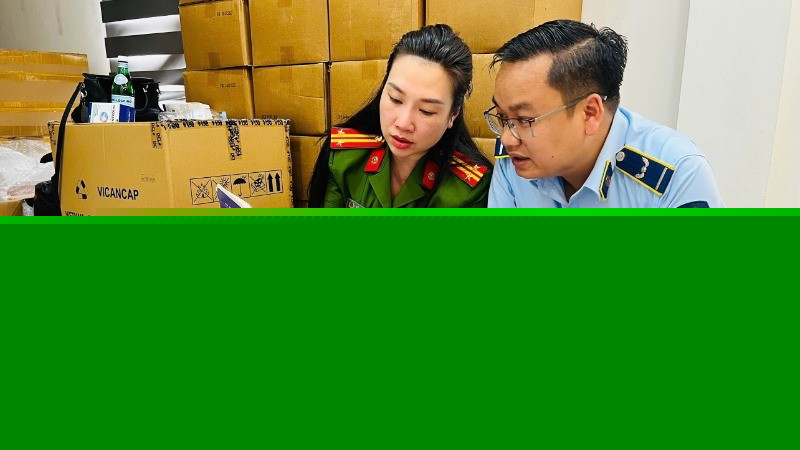 Bê bối tham nhũng Cục ATTP bộ Y tế và sự khủng hoảng niềm tin của người dân - Ảnh 1.