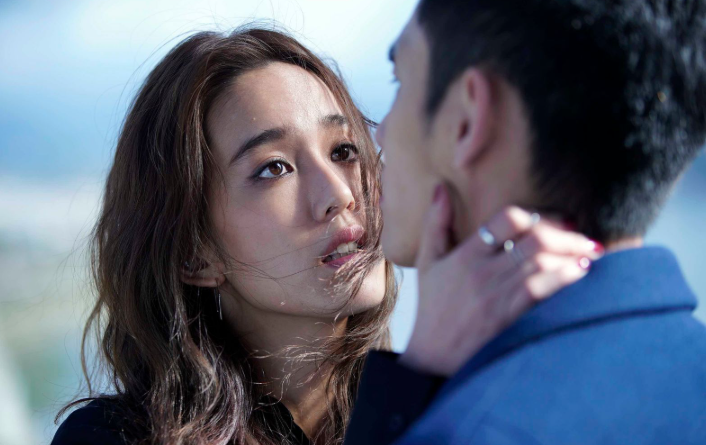 Cứ tưởng mình có phước lấy được vợ đẹp, ngờ đâu họ hàng lại lên án gay gắt- Ảnh 1.