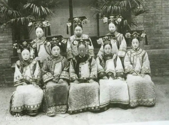 Công chúa cuối cùng của nhà Thanh là ai mà đến Từ Hi Thái hậu cũng phải nể sợ?- Ảnh 2.