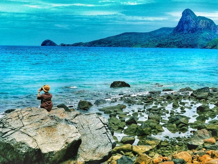 Không phải Đà Nẵng, Nha Trang hay Phú Quốc, đây mới là bãi biển được du khách nhận xét "Top 1 Việt Nam" - Ảnh 3.