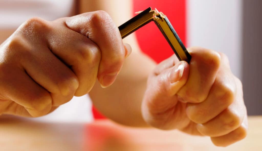 T&Iacute;NH C&Aacute;CH c&oacute; thể giả vờ nhưng NH&Acirc;N C&Aacute;CH th&igrave; kh&ocirc;ng thể che giấu: 4 h&agrave;nh vi &lsquo;lột mặt nạ&rsquo; những kẻ tồi - Ảnh 3.