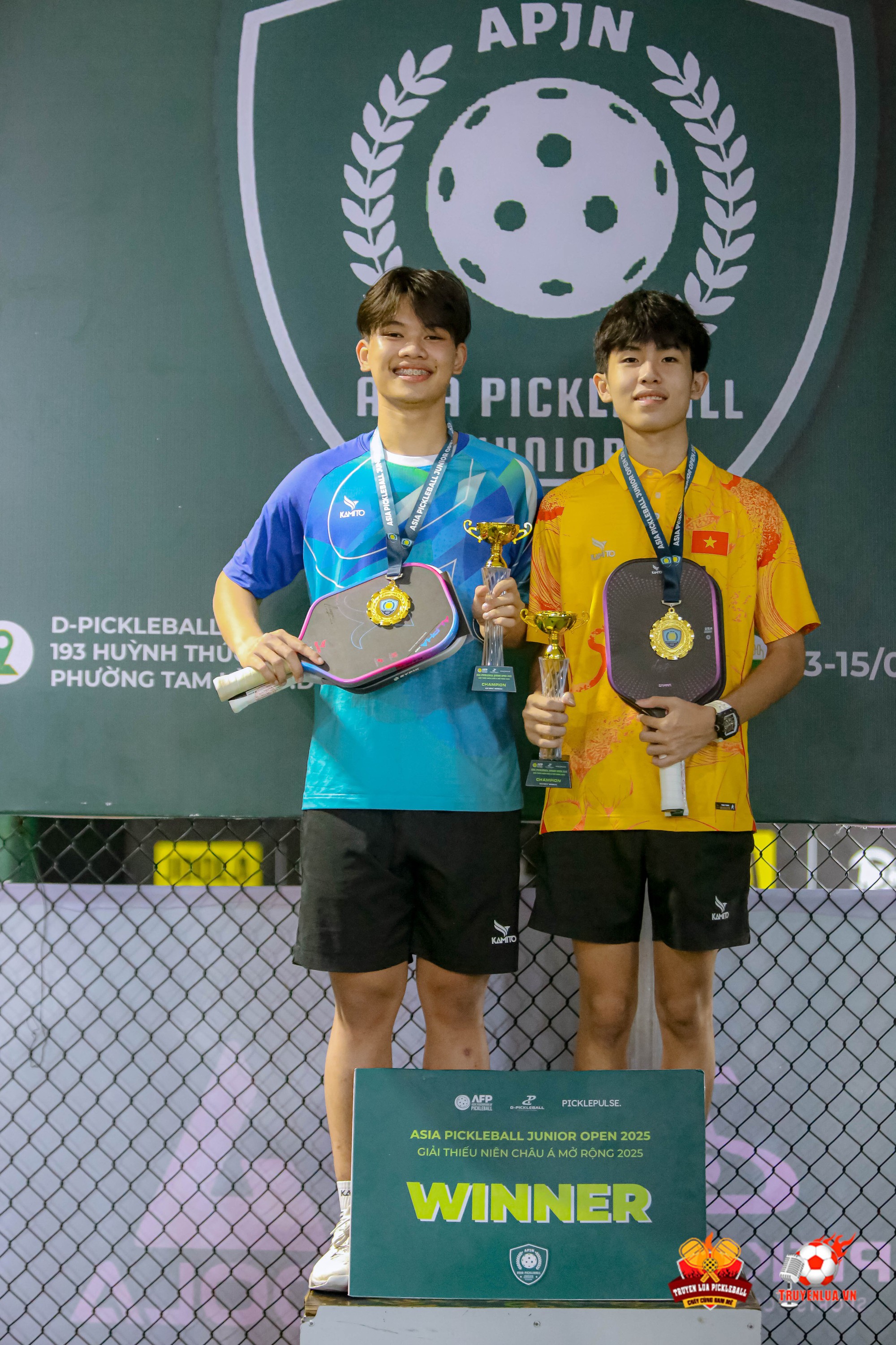 Pickleball Việt Nam "out tr&igrave;nh", đại thắng tại giải ch&acirc;u &Aacute;: L&ecirc; Xu&acirc;n Đức v&agrave; Sophia Phương Anh gi&agrave;nh c&uacute; đ&uacute;p HCV - Ảnh 1.