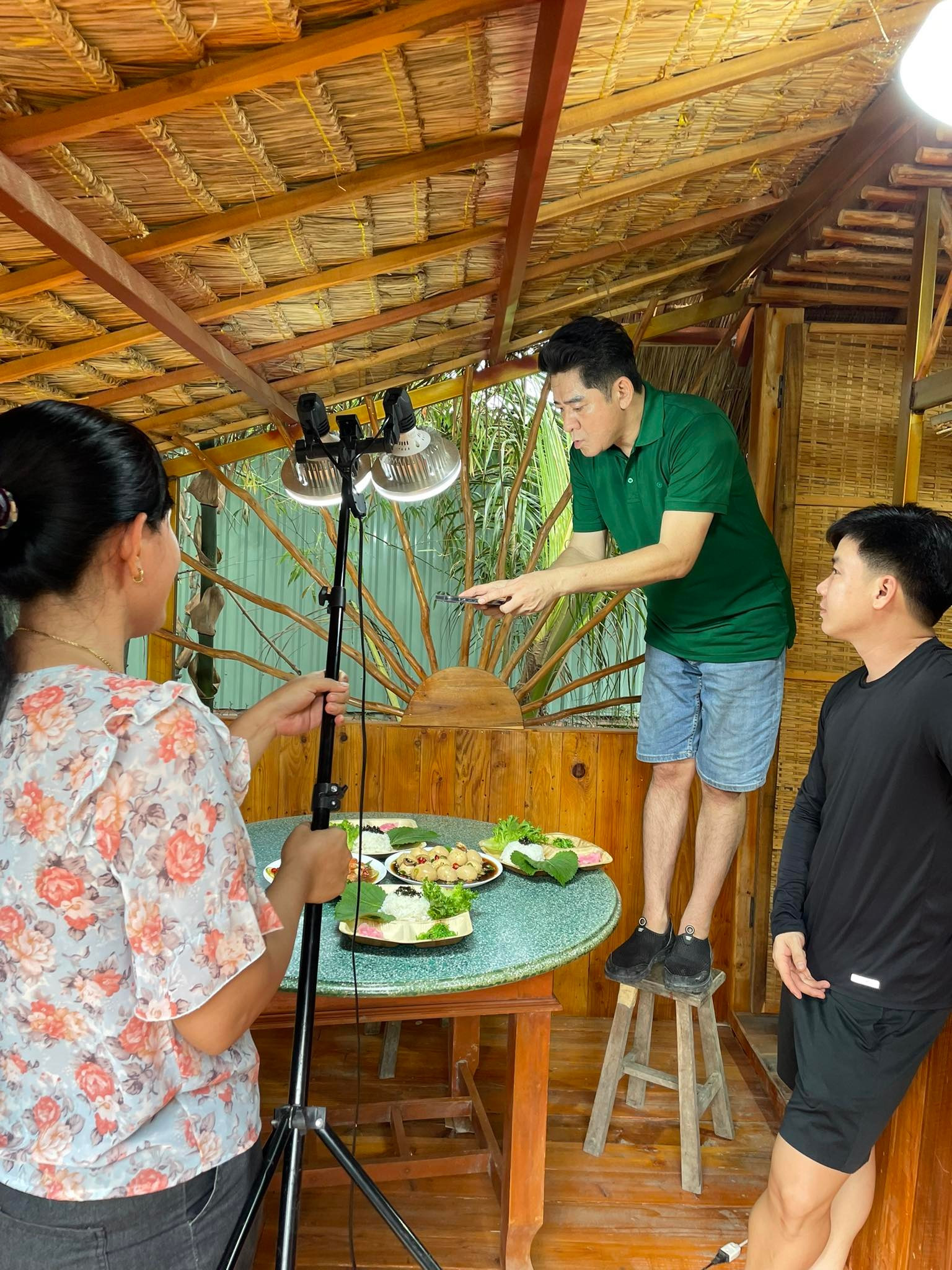 Diễn vi&ecirc;n Huỳnh Anh Tuấn cảnh b&aacute;o - Ảnh 1.