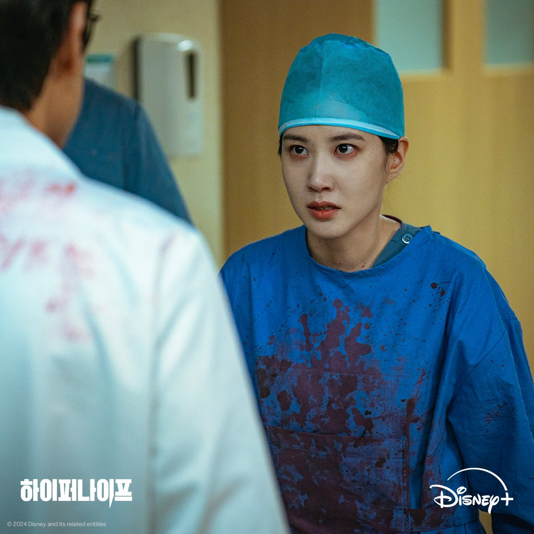 Mỹ nhân Hàn đổi đời nhờ diện áo dài Việt, cứ xuất hiện là tẩy não cả thế giới! - Ảnh 4. Mỹ nhân Hàn đổi đời nhờ diện áo dài Việt, cứ xuất hiện là tẩy não cả thế giới! - Ảnh 4.