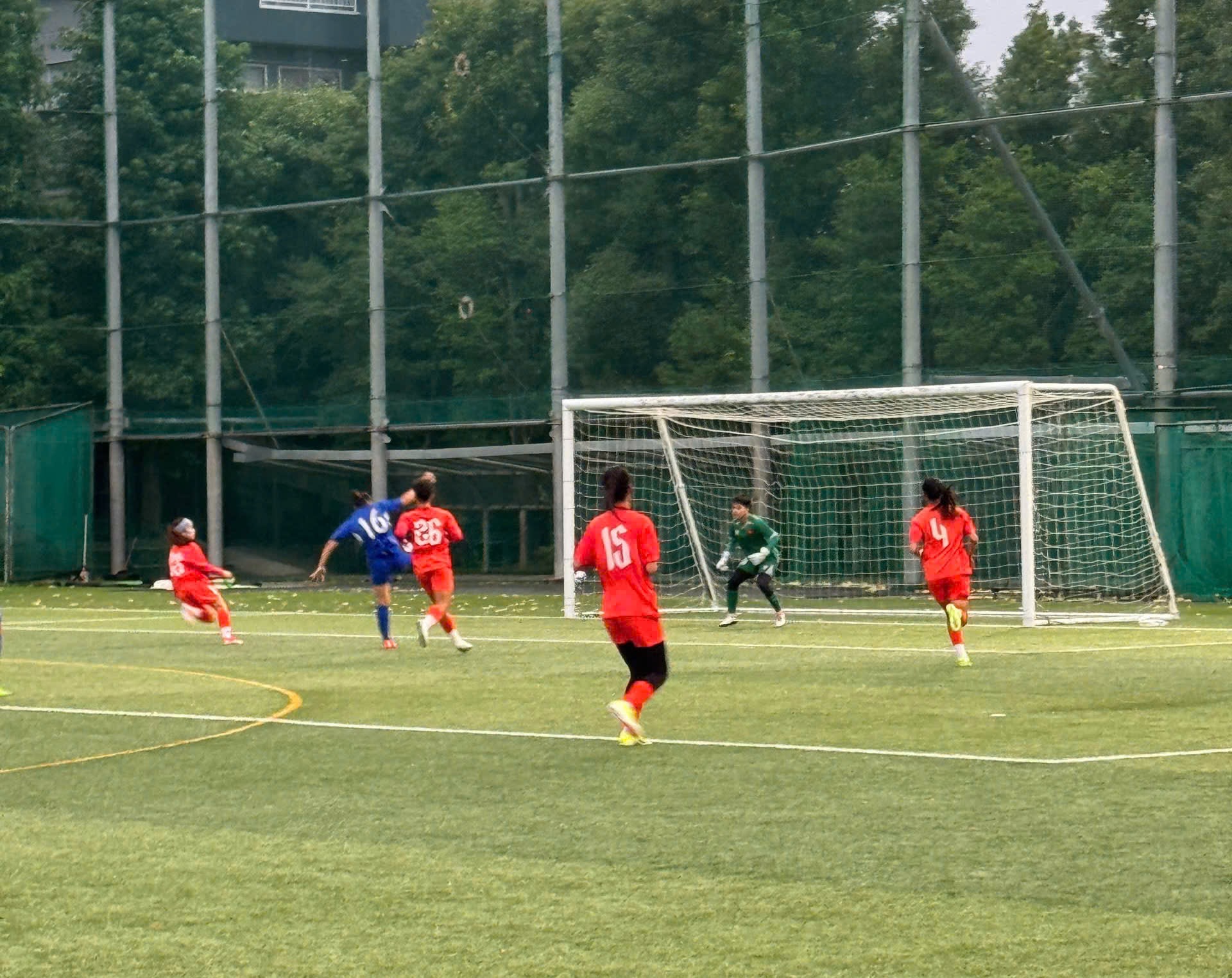U20 Việt Nam thua 1-4 trước đội bóng trường cấp 3 Nhật Bản - Ảnh 1.