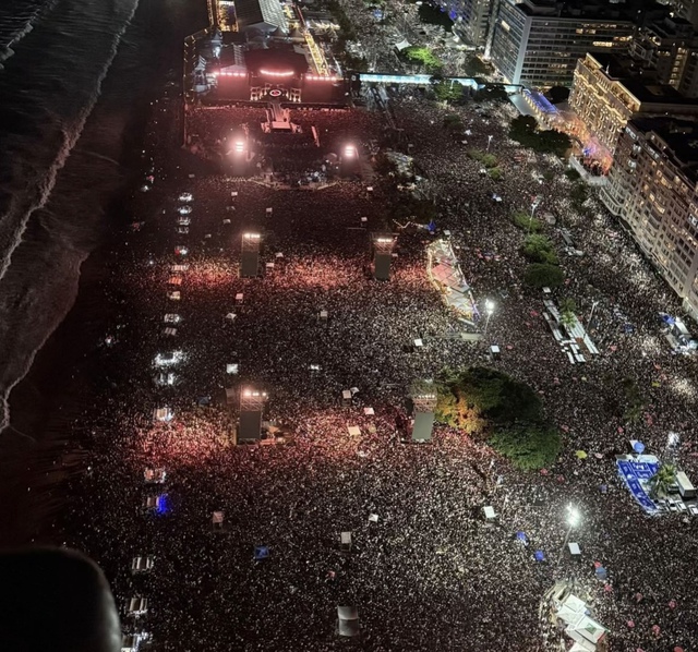 Vạch trần con số 2,5 triệu khiến Lady Gaga bị chỉ trích “phông bạt”- Ảnh 4.