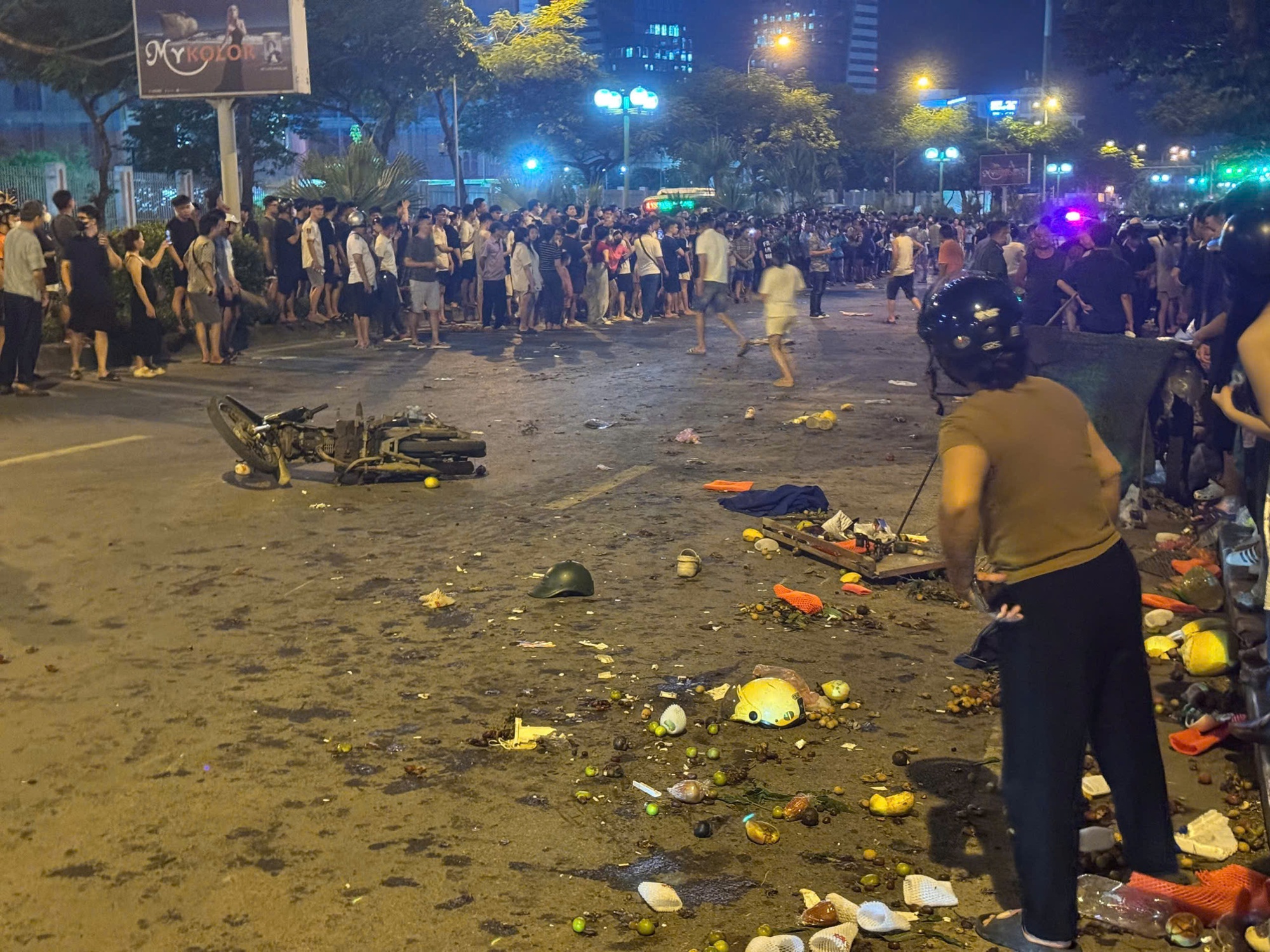 T&agrave;i xế &ocirc; t&ocirc; g&acirc;y tai nạn li&ecirc;n ho&agrave;n ở H&agrave; Nội l&agrave; giảng vi&ecirc;n cao đẳng - Ảnh 3.