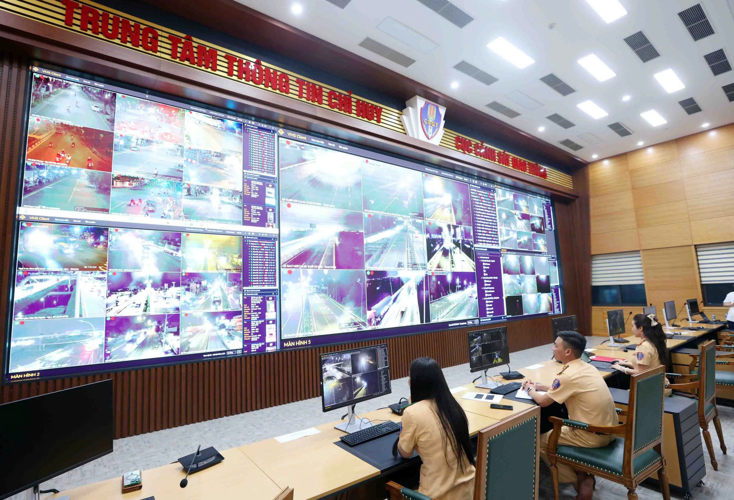 Camera AI tự động phát hiện 20 vi phạm giao thông và gửi thông báo sau 2 tiếng - Ảnh 2. Camera AI tự động phát hiện 20 vi phạm giao thông và gửi thông báo sau 2 tiếng - Ảnh 2.