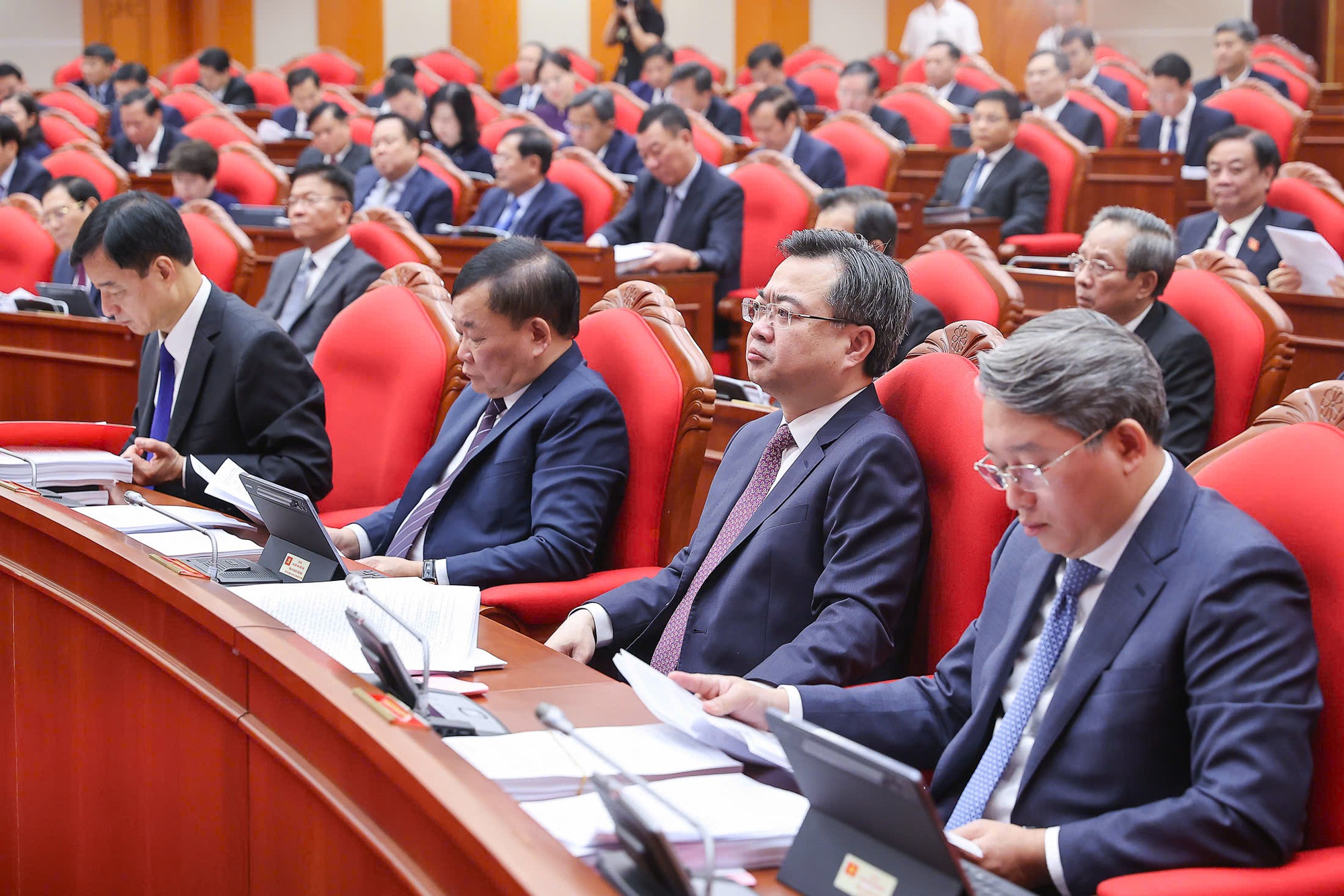 Tổng Bí thư Tô Lâm phát biểu khai mạc Hội nghị Trung ương 12- Ảnh 4.