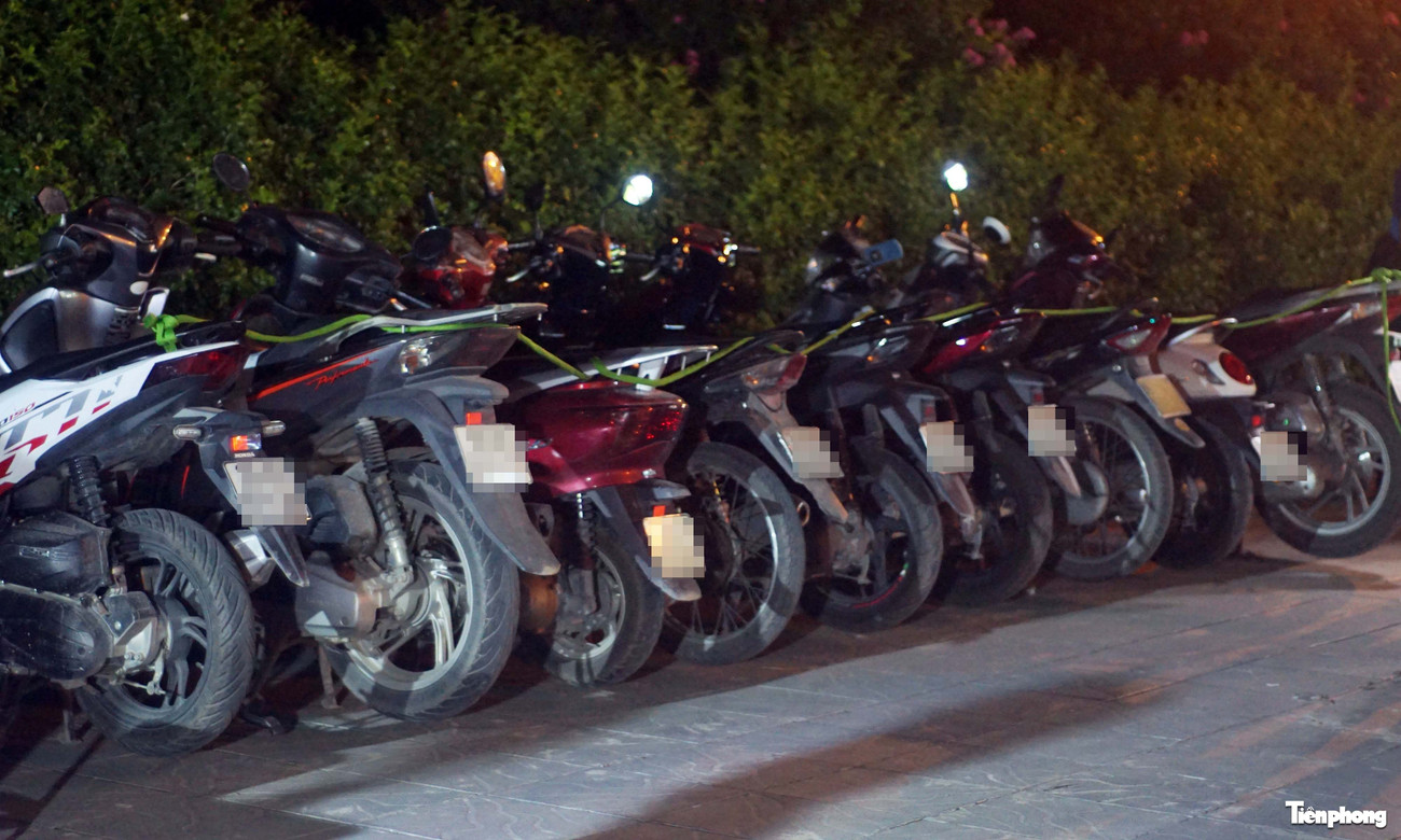 CSGT Hà Nội hóa trang xử lý tài xế vi phạm nồng độ cồn sau khi nhậu - Ảnh 10.