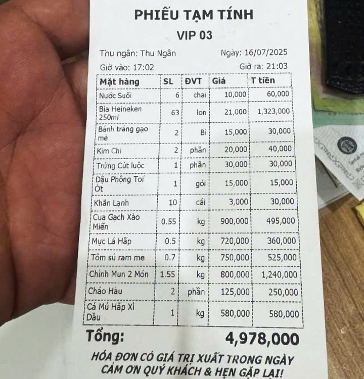 Thực khách phát hiện gián trong món ăn tại nhà hàng H . L . 2 Ở Quy Nhơn - Ảnh 2.