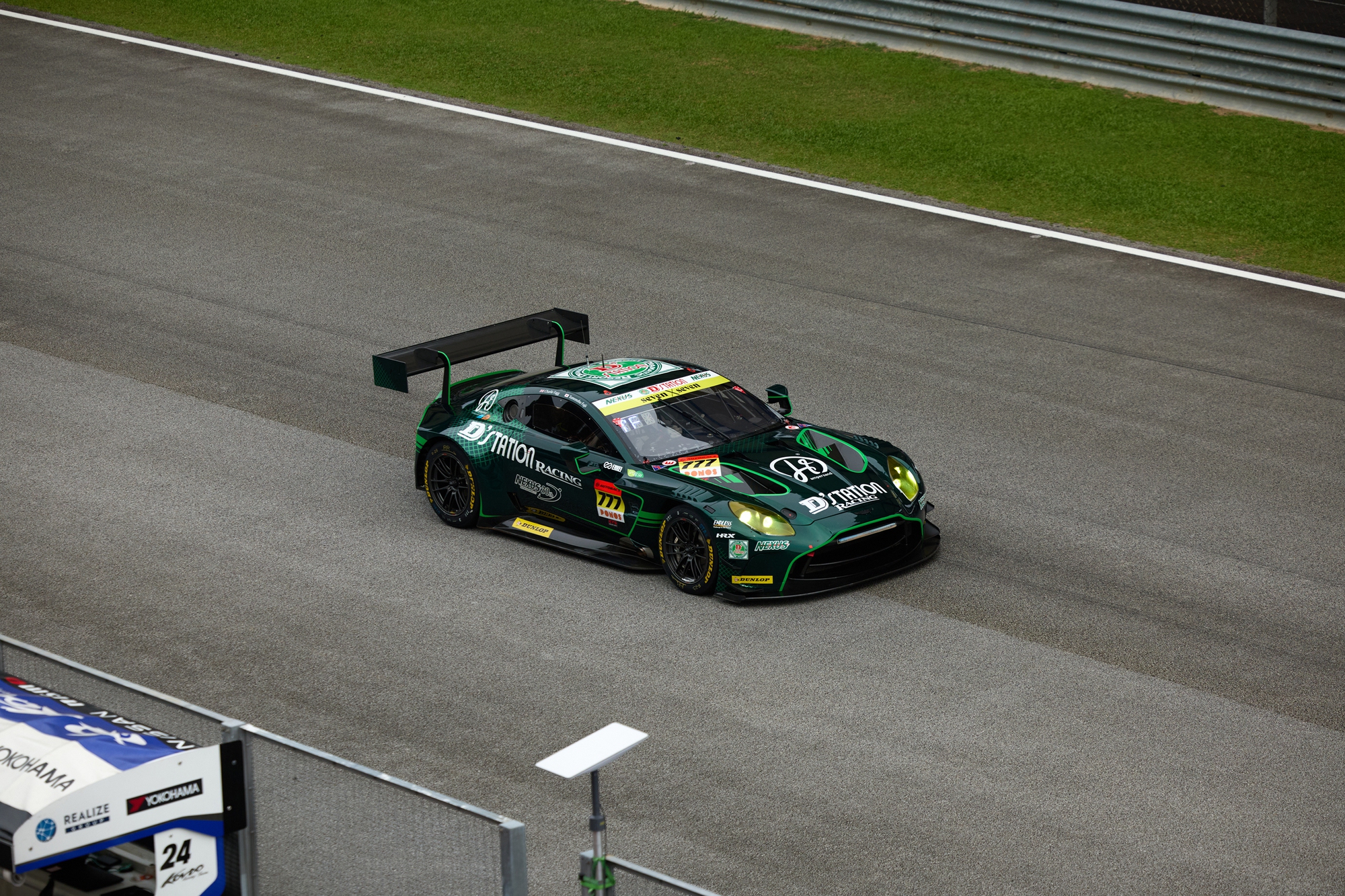 Lần đầu đặt chân đến SUPER GT tại Sepang: Mãn nhãn với dàn xe nét căng và những pha drift đầy mê hoặc! - Ảnh 16.
