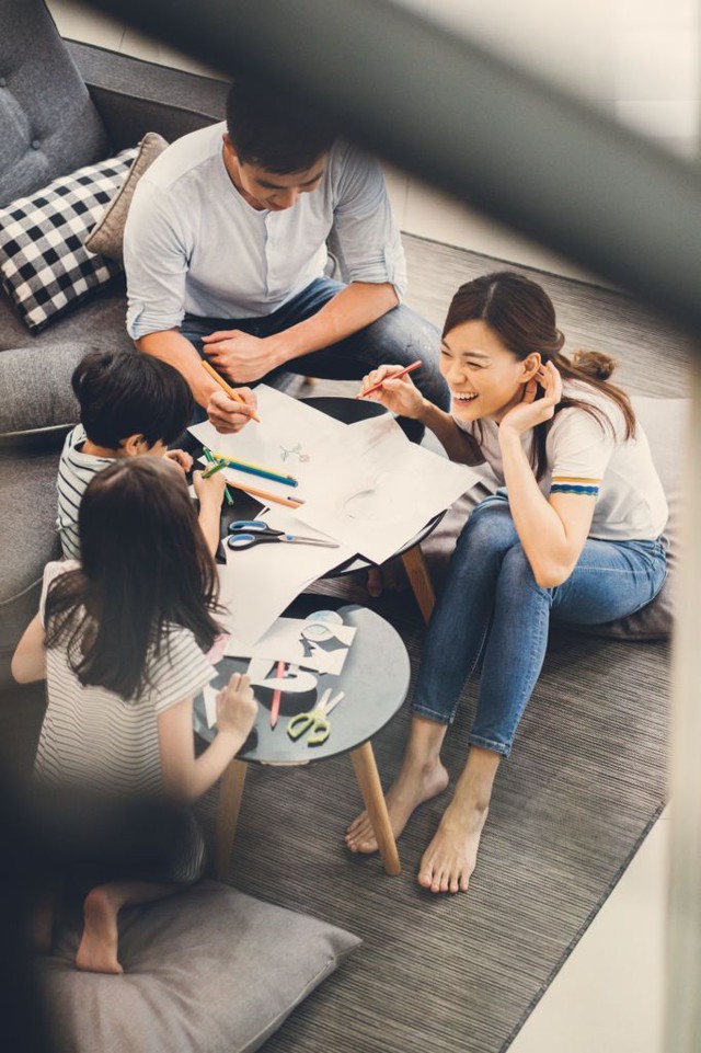 Chuyên gia cho biết: 5 chủ đề TUYỆT ĐỐI không nhắc tới trước mặt trẻ và 5 điều NHẠY CẢM nhưng lại có lợi nếu nói ra đúng cách- Ảnh 4.