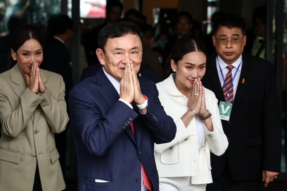 Ông Thaksin "hiến kế" mang về 500 tỷ USD cho Thái Lan, đích thân làm 1 việc lấy lại lòng tin của người TQ - Ảnh 3. Ông Thaksin "hiến kế" mang về 500 tỷ USD cho Thái Lan, đích thân làm 1 việc lấy lại lòng tin của người TQ - Ảnh 3.