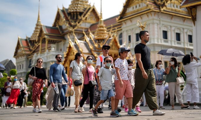 Ông Thaksin "hiến kế" mang về 500 tỷ USD cho Thái Lan, đích thân làm 1 việc lấy lại lòng tin của người TQ - Ảnh 4. Ông Thaksin "hiến kế" mang về 500 tỷ USD cho Thái Lan, đích thân làm 1 việc lấy lại lòng tin của người TQ - Ảnh 4.