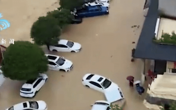 "Giấc mơ Trung Hoa" phủ bóng Moscow: Người Nga háo hức như thể vừa phát hiện ra một hành tinh khác - Ảnh 2.