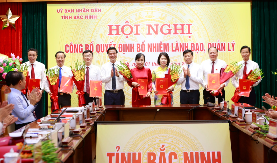 Danh sách Giám đốc Sở Y tế 34 tỉnh, thành phố sau sáp nhập - Ảnh 1.