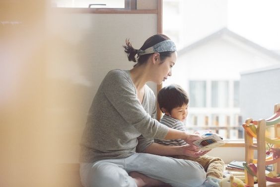 Trẻ nói sớm hay muộn thông minh hơn? Câu trả lời khiến nhiều cha mẹ bất ngờ- Ảnh 2. Trẻ nói sớm hay muộn thông minh hơn? Câu trả lời khiến nhiều cha mẹ bất ngờ- Ảnh 2.
