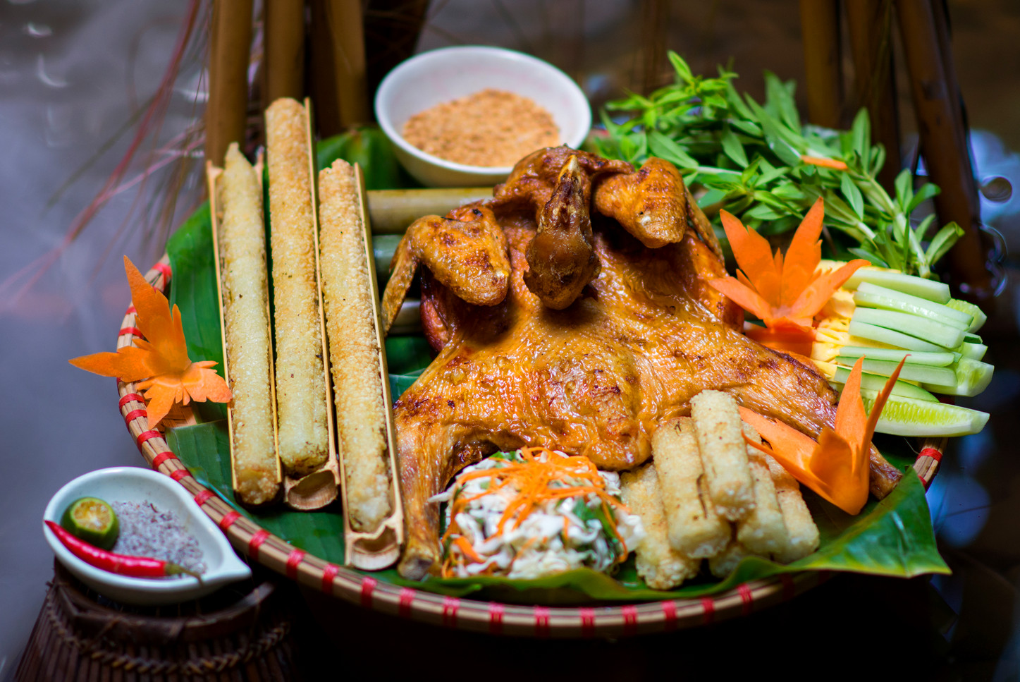 Khách Tây thử món cơm đặc sản của người vùng núi Việt Nam, nhận xét: "Nó ngon tuyệt!" - Ảnh 7.