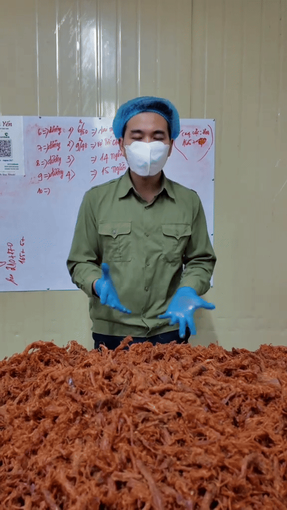 Kiếm hơn 11,6 tỷ đồng từ heo cháy tỏi trên 1 sàn TMĐT, lùm xùm về sản phẩm Lê Anh Nuôi vẫn dài dằng dặc - Ảnh 3. Kiếm hơn 11,6 tỷ đồng từ heo cháy tỏi trên 1 sàn TMĐT, lùm xùm về sản phẩm Lê Anh Nuôi vẫn dài dằng dặc - Ảnh 3.
