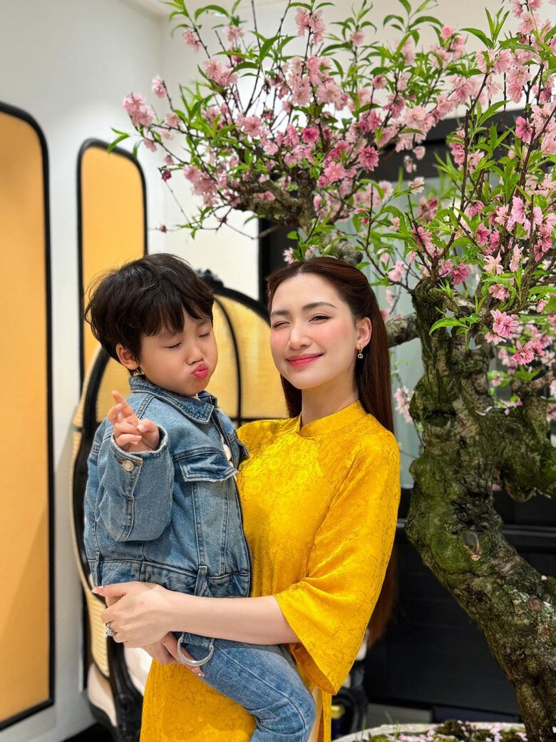 Cuộc sống hiện tại của Hòa Minzy sau 5 tháng úp mở có tình yêu mới - Ảnh 5.