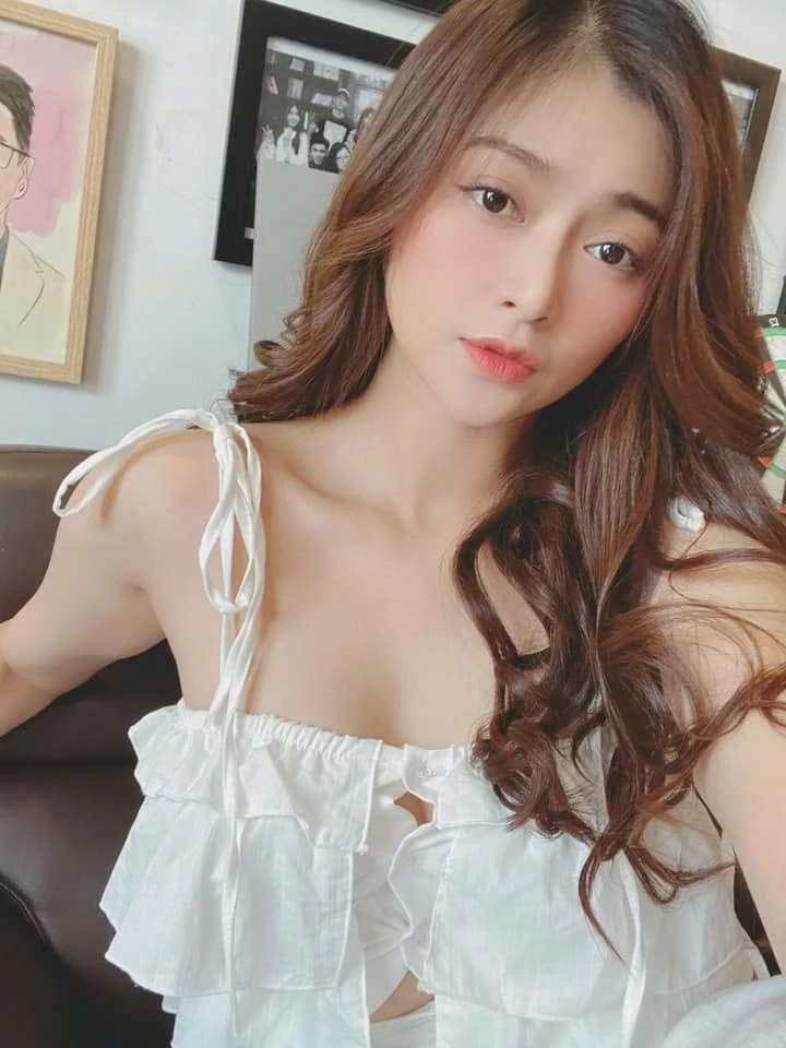 Nữ diễn viên Việt kết hôn 2 năm rưỡi, có con 1 tuổi mới công khai chồng là ca sĩ nổi tiếng - Ảnh 1.