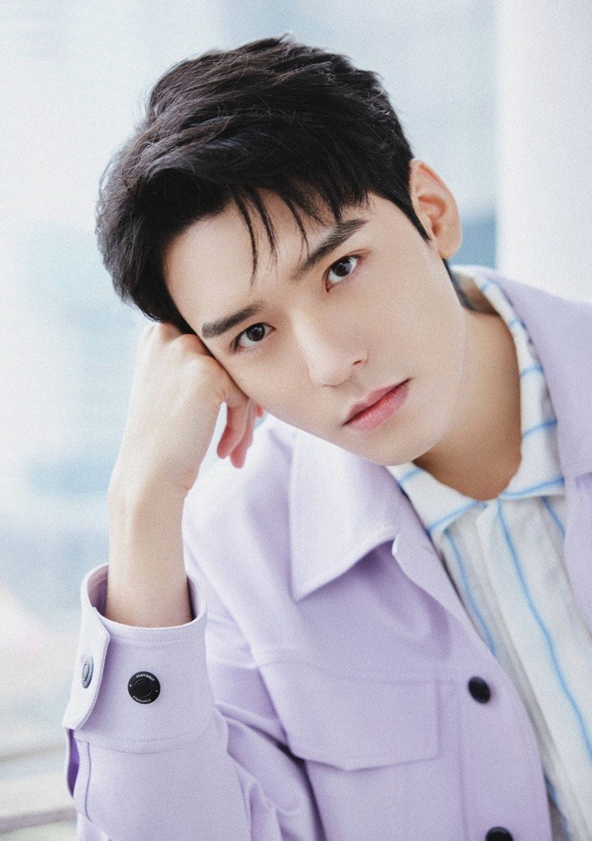 Vụ ông lớn showbiz bị tuyên án tử: 1 sao nam hạng A lộ ảnh thân mật đáng ngờ, "danh sách đen" hé mở? - Ảnh 6.