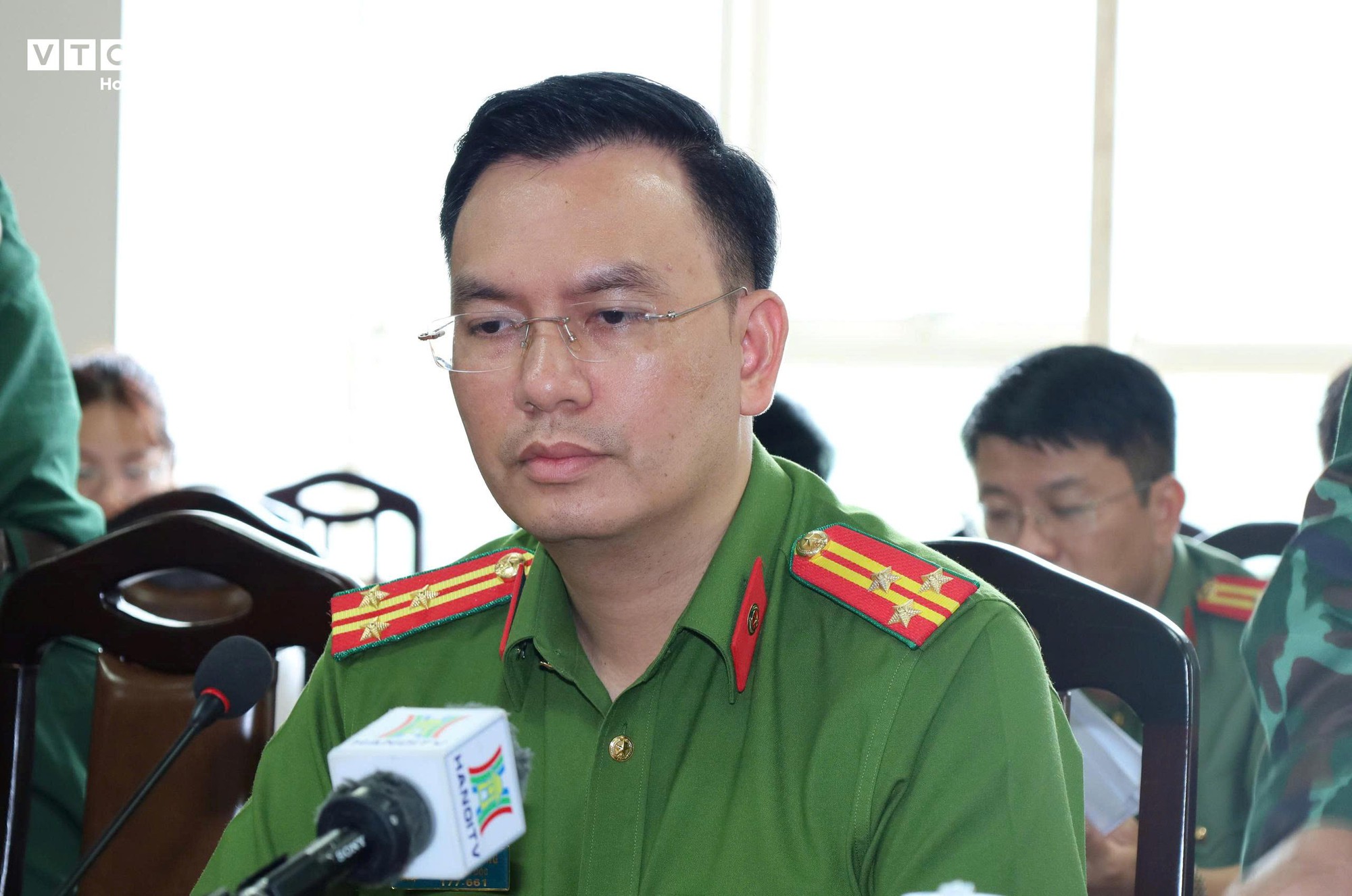 Công an tỉnh Quảng Ninh nói gì về nguyên nhân vụ lật tàu ở Vịnh Hạ Long khiến 35 người tử vong? - Ảnh 1.