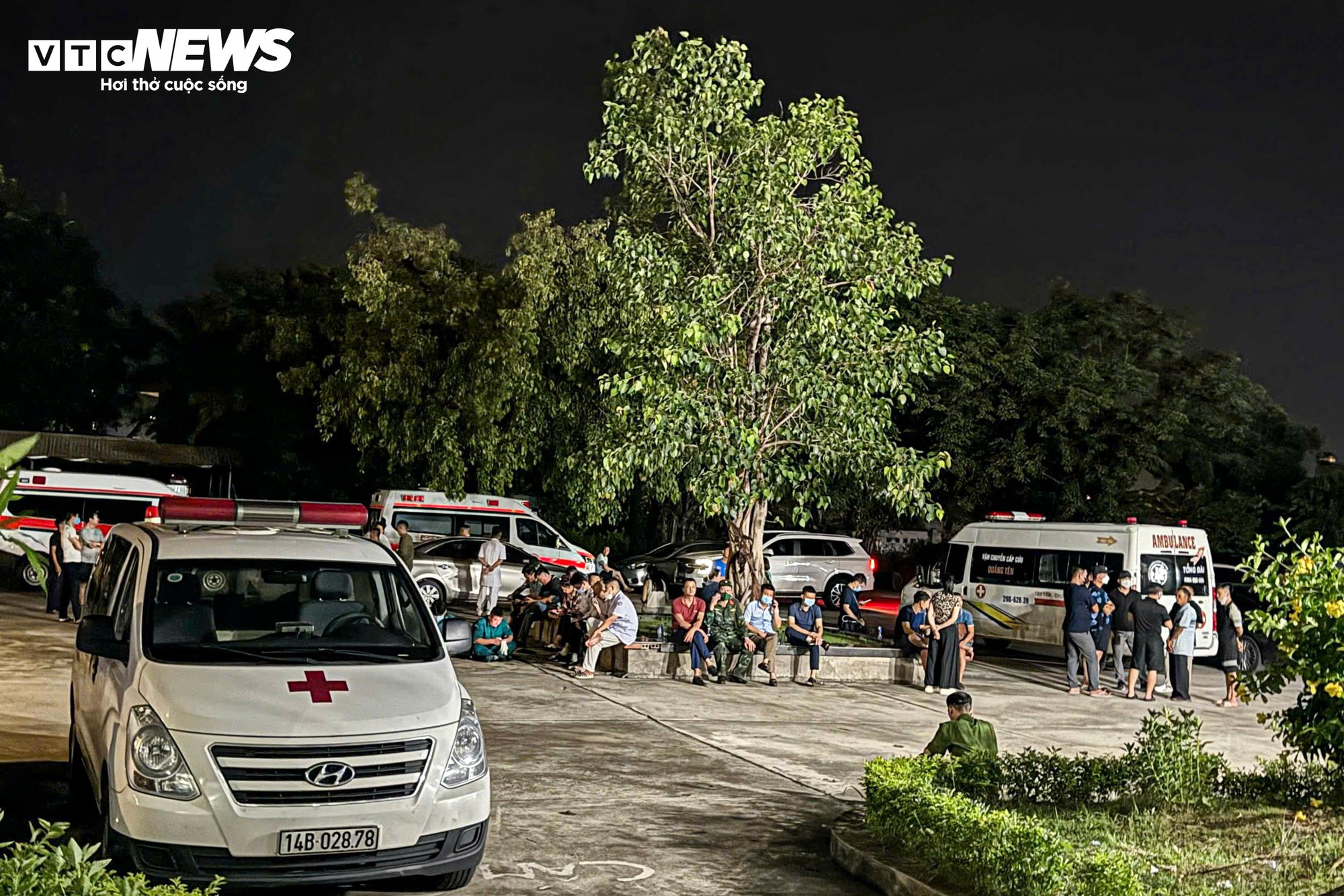 Vụ lật tàu Hạ Long: Nỗi đau mất mát của các nạn nhân và gia đình - Ảnh 3.