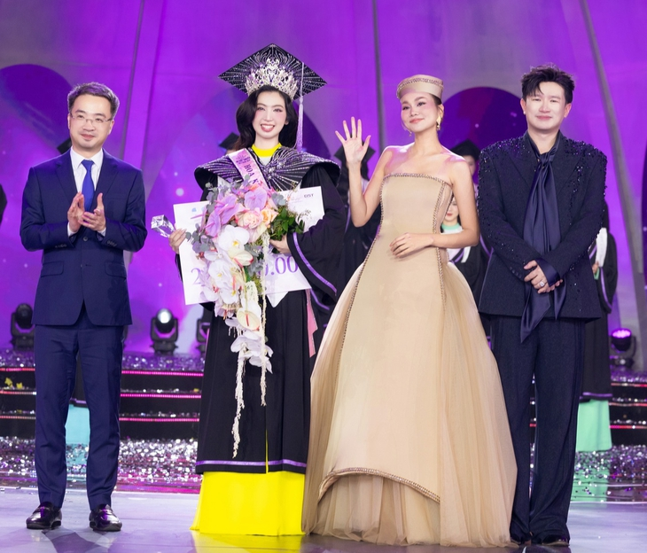 Đặng Quỳnh Anh đăng quang Hoa khôi Sinh viên Việt Nam - Ảnh 5.