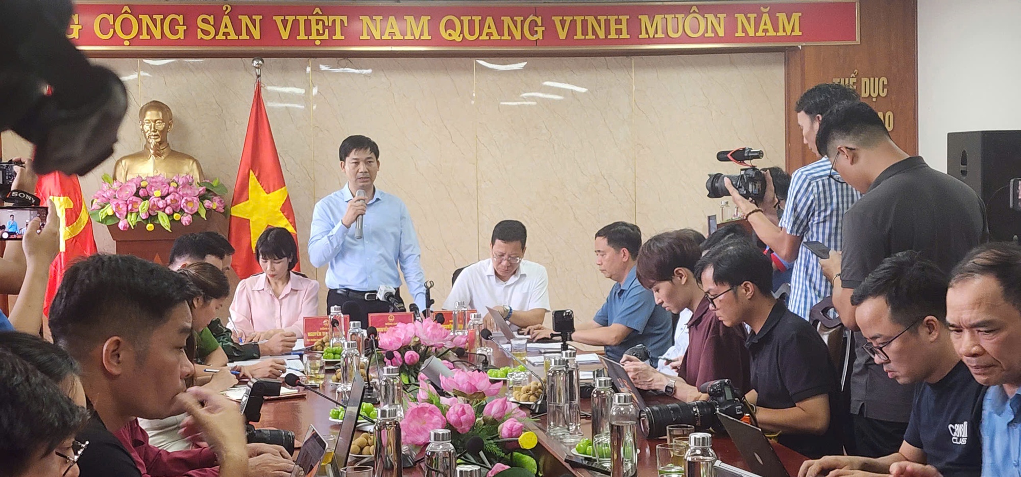 Vụ lật tàu Hạ Long khiến 35 người tử vong , 4 người mất tích: Công an điều tra gì? - Ảnh 3.