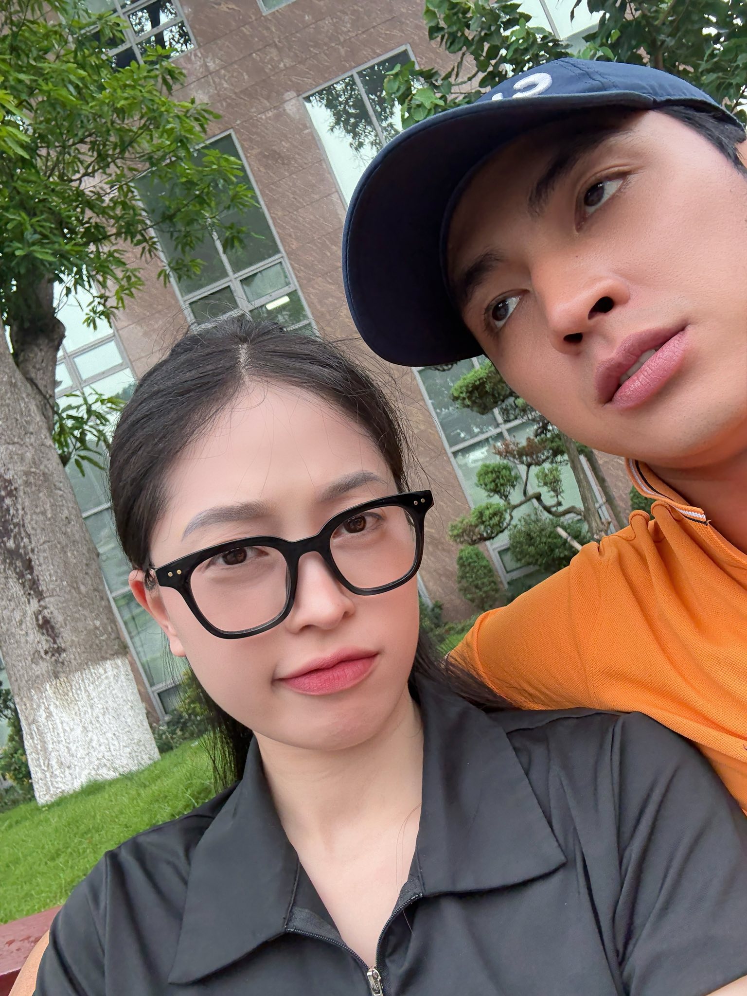 Diễn viên Bình An chấn thương nặng do đá bóng, thái độ của Á hậu Phương Nga gây chú ý- Ảnh 2.