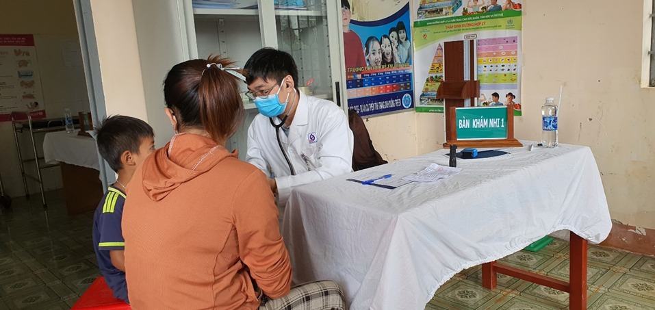 Thủ tục khám BHYT thay đổi lớn từ ngày 15-8 - Ảnh 1.