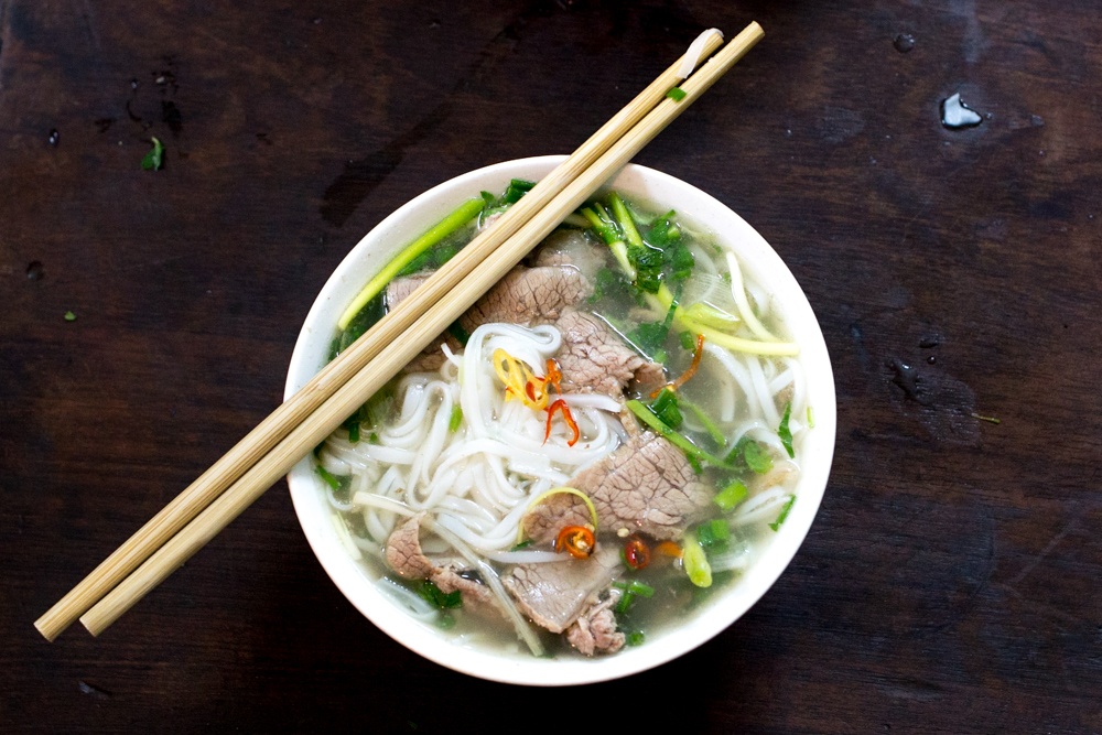 Khách Tây thốt lên: Đây là các món ăn khiến Việt Nam là 1 trong những nơi níu chân chúng tôi lâu nhất - Ảnh 3.
