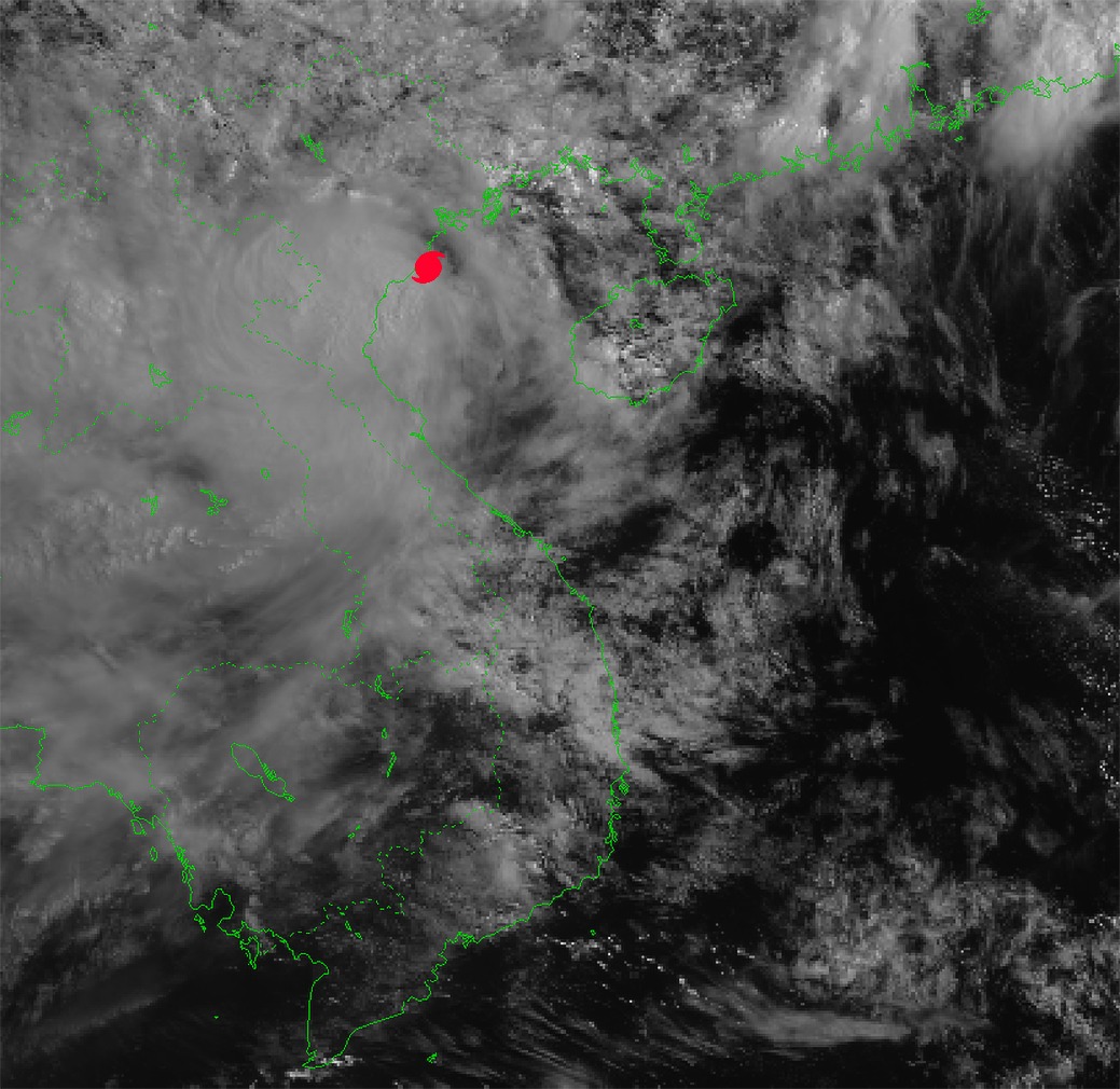 Bão số 3 đã nằm ngay trên vùng biển ven bờ Hưng Yên, Ninh Bình, chuẩn bị tiến thẳng vào đất liền- Ảnh 1. Bão số 3 đã nằm ngay trên vùng biển ven bờ Hưng Yên, Ninh Bình, chuẩn bị tiến thẳng vào đất liền- Ảnh 1.