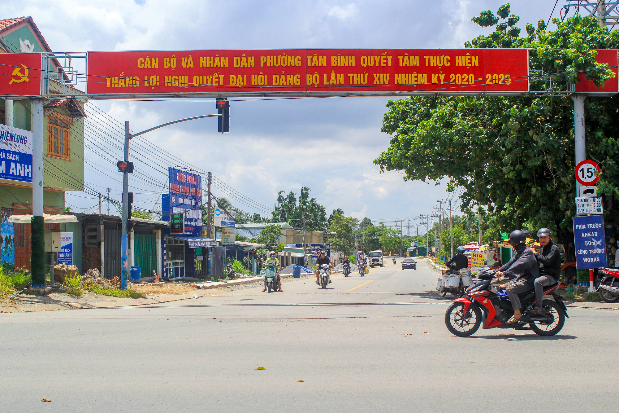 Toàn cảnh khu vực đang kêu gọi đầu tư 11.000 tỷ: Giá đất chỉ từ 20 triệu đồng/m2, nằm giữa 3 đô thị lớn - Ảnh 1.