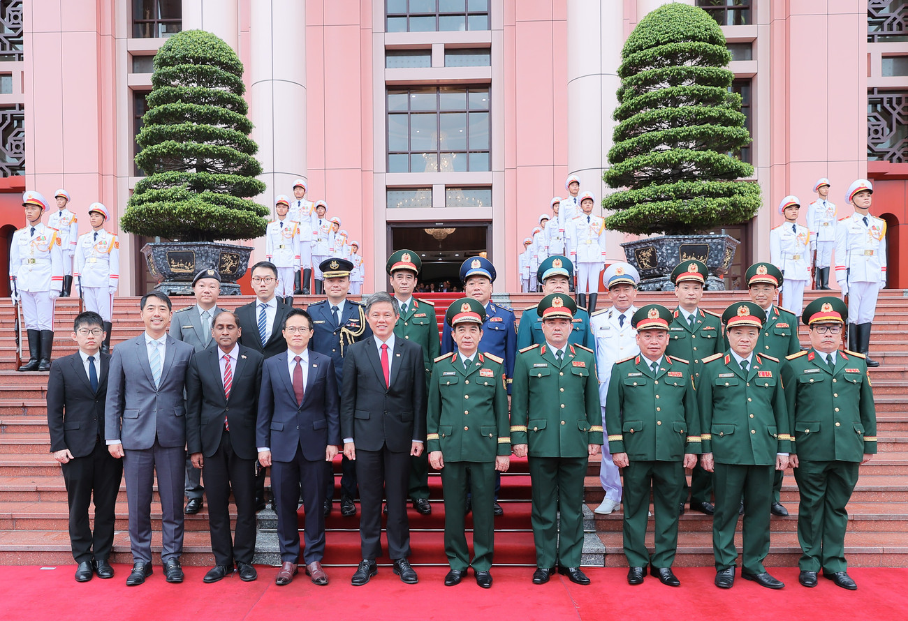 Sĩ quan Quân đội Việt Nam sẽ được đào tạo tại Singapore trong khuôn khổ hợp tác Quốc phòng - Ảnh 4. Sĩ quan Quân đội Việt Nam sẽ được đào tạo tại Singapore trong khuôn khổ hợp tác Quốc phòng - Ảnh 4.